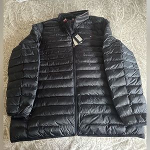 Tommy Hilfiger big and tall packable jacket size 3XLT new with tags navy blue